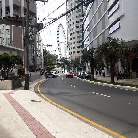 Otimo Apto. 180 Metros Do Mar Balneário Camboriú Eksteriør billede